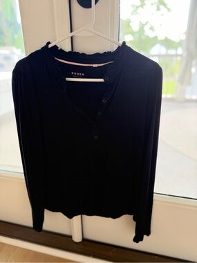 Boden Navy Long-Sleeve Ruffle Henley Top